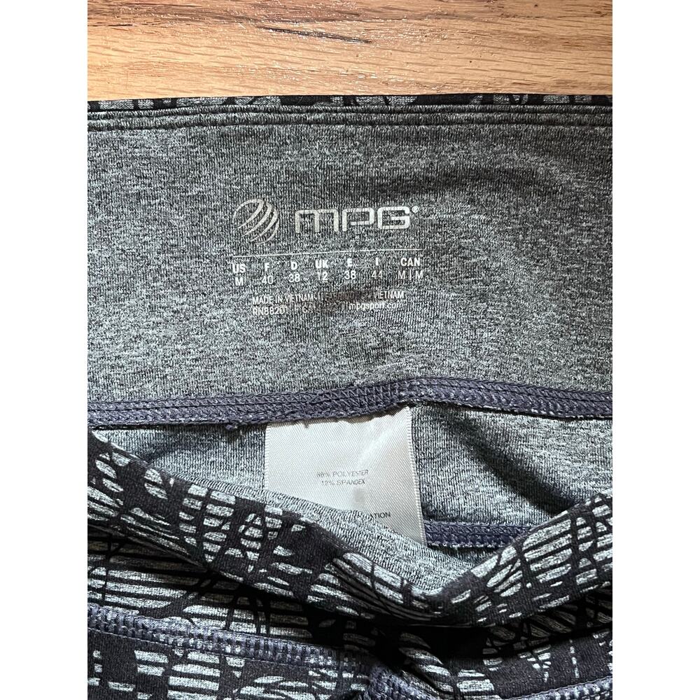 MPG Womens Athletic Workout Floral Mandala Cropped Leggings Size Medium - Picture 4 of 4